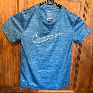 Nike dri-fit tshirt